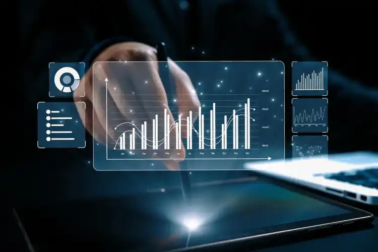 Anticipa y optimiza: El poder de los datos para tu empresa.